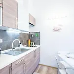 Ultra - Spacious - Noice