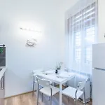 דירה Ultra - Spacious - Noice בודפשט
