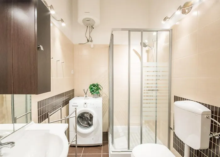 Ultra - Spacious - Noice * Budapest